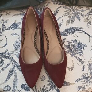 Rockport Burgundy Suede Block Heel Pump Size 8.5
